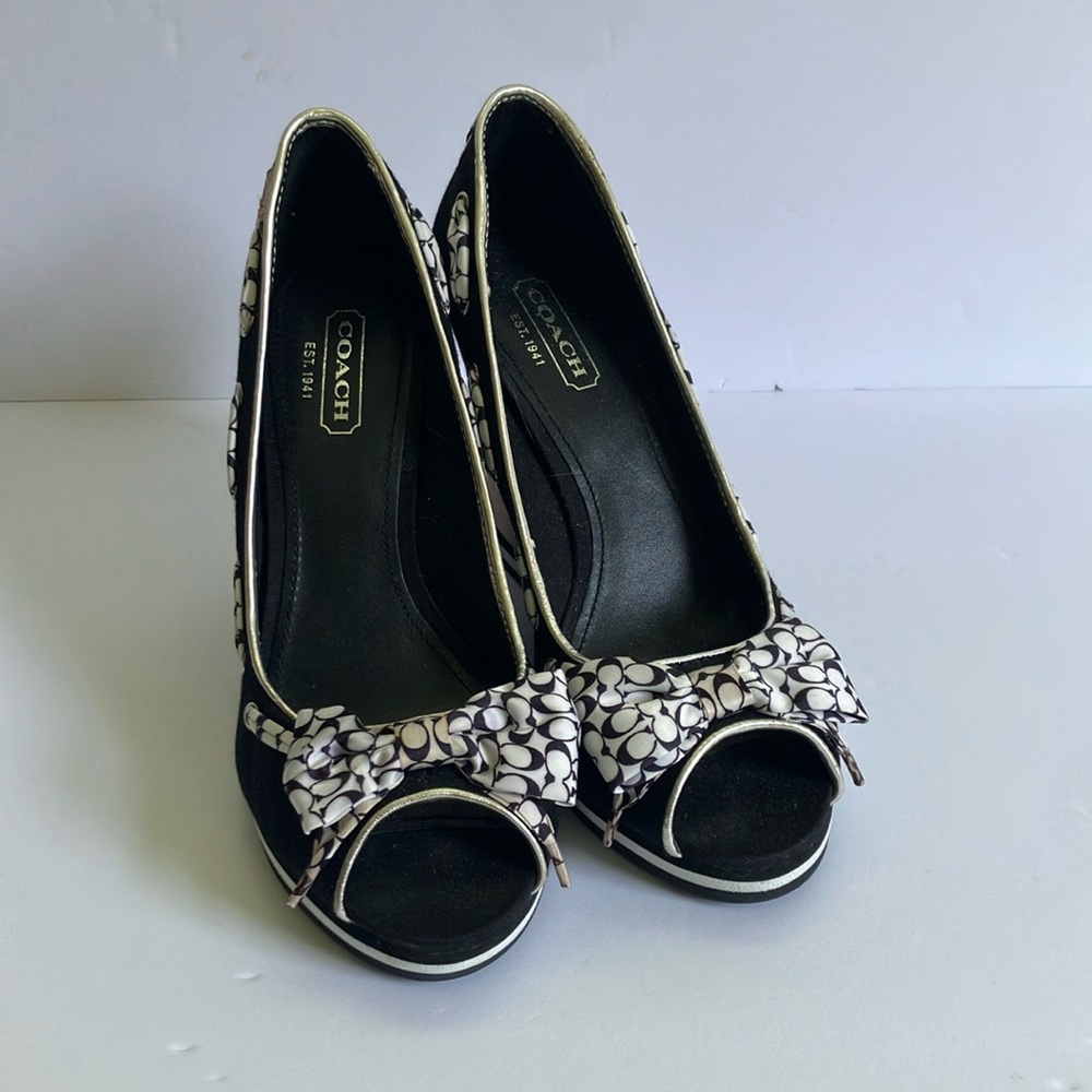 Coach Open Toe Wedges Size 7.5 Women’s Black White Bow
